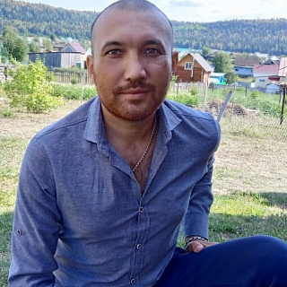 Айнур Гайнетдинов Айнур Гайнетдинов